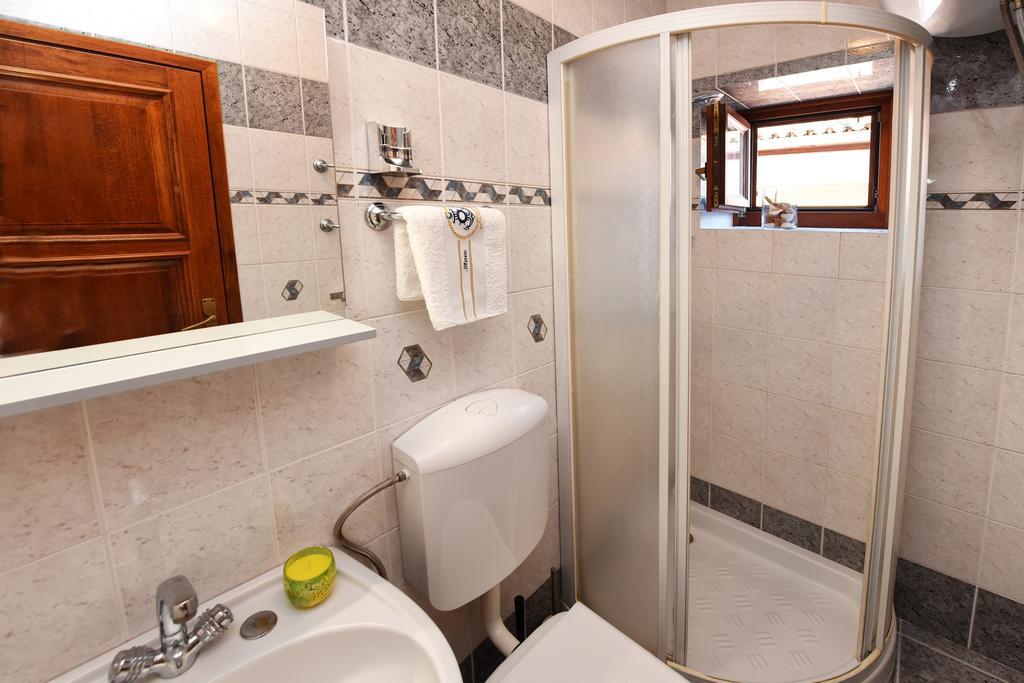 פורץ Apartment House Senna מראה חיצוני תמונה