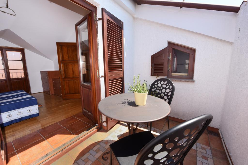 פורץ Apartment House Senna מראה חיצוני תמונה